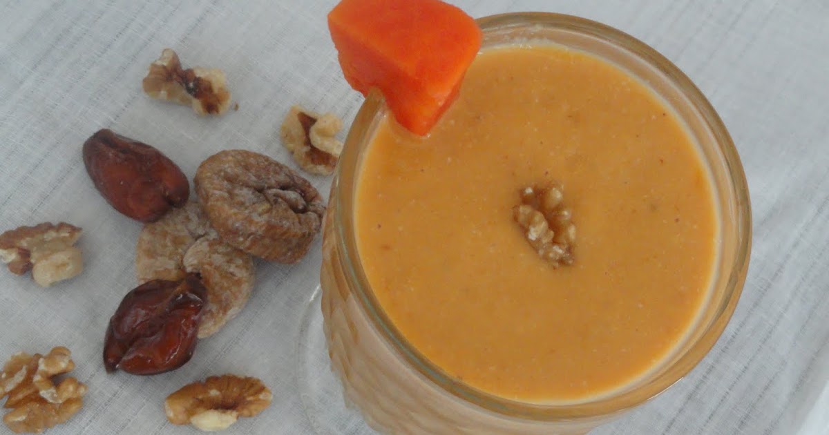 a-peek-into-my-kitchen-papaya-nuts-smoothie