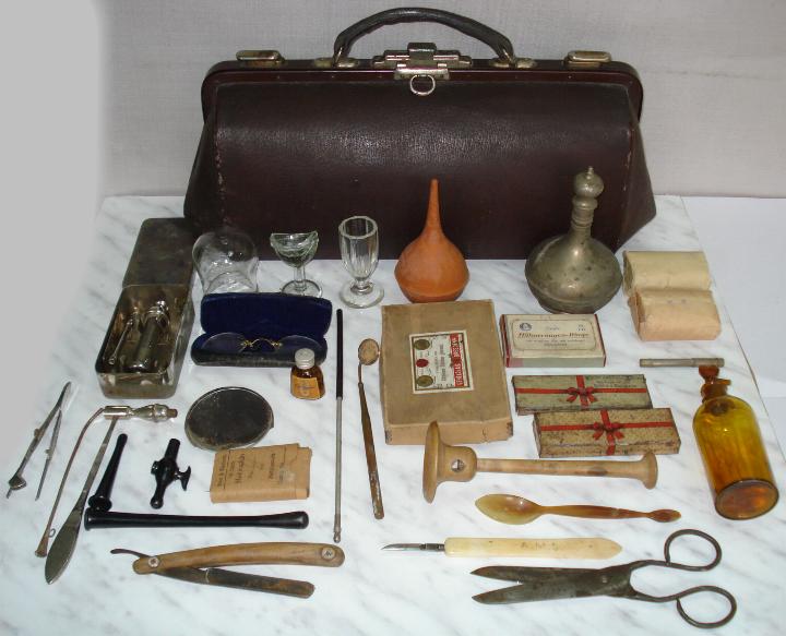 Old Fashioned Medical Instruments Old Fashioned Medical Instruments