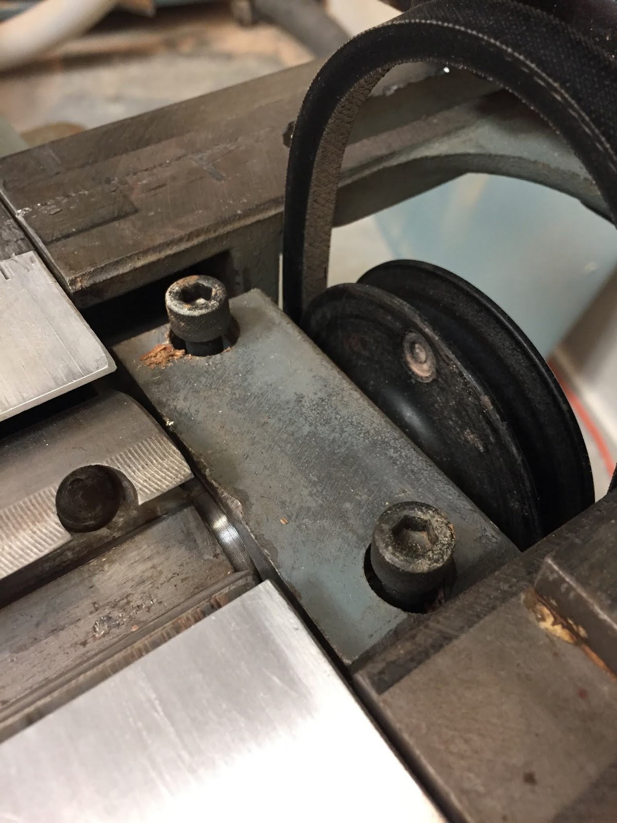 Let's Talk Wood Replacing bearings on a Delta DJ20 Jointer