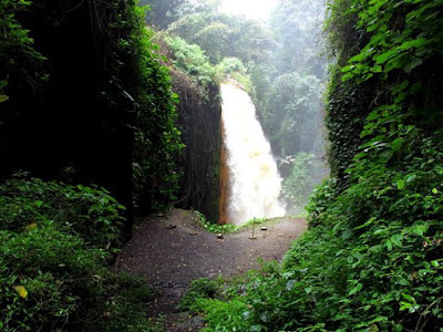 Wisata Di Bondowoso (air terjun belawan) Wisata Di Bondowoso (air terjun belawan)