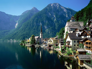 hallstatt-ciudad-de-austria-junto-a-un-lago