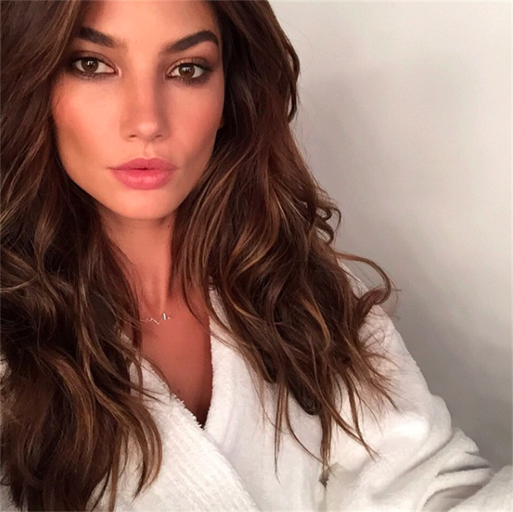 Happy Birthday Lily Aldridge! - Stylish Starlets