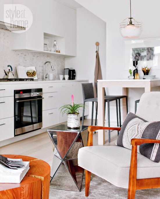 Decoração do apartamento teve uma exigência: tinha que ser confortável e clean. Blog Achados de Decoração Decoração do apartamento teve uma exigência: tinha que ser confortável e clean. Blog Achados de Decoração