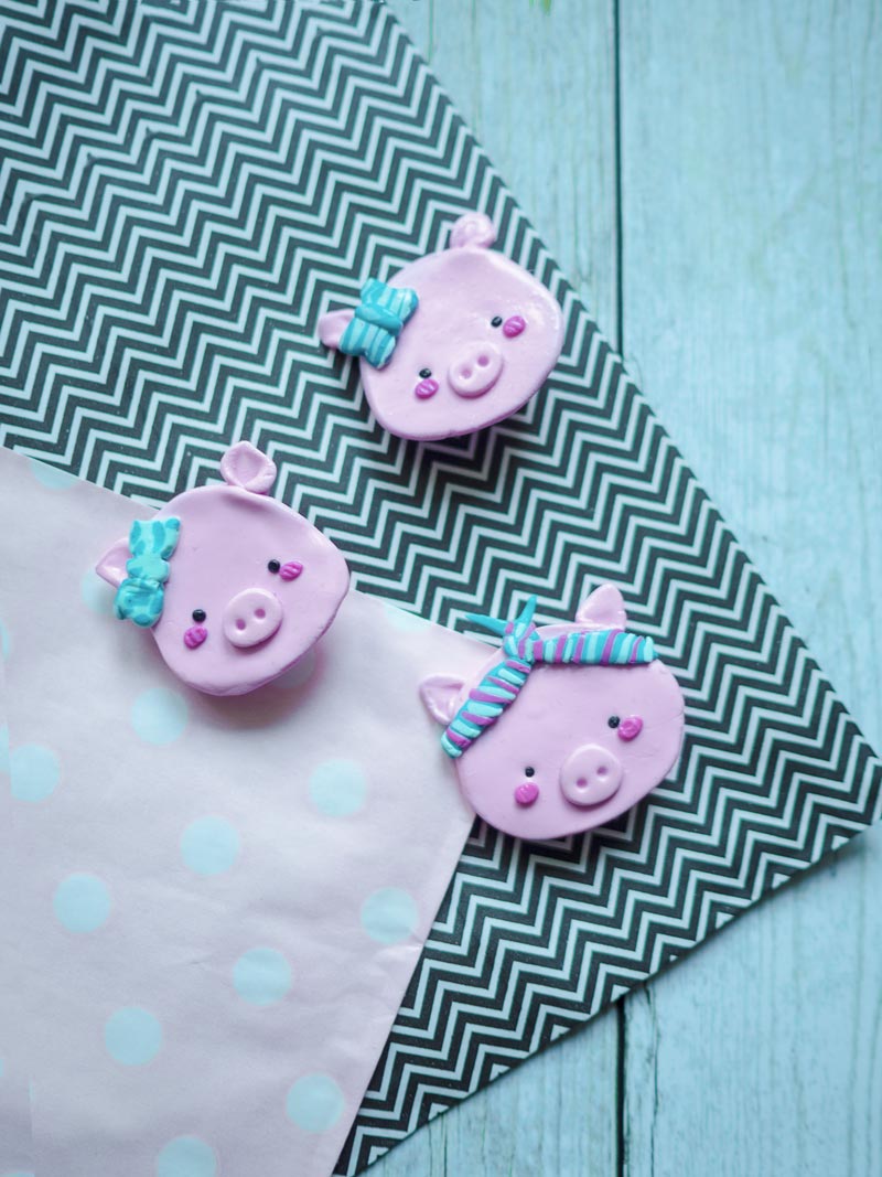KuneCoco • DIY • Schweinebroschen aus Fimo KuneCoco • DIY • Schweinebroschen aus Fimo
