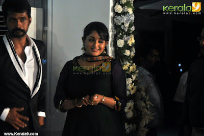 Wedding Pictures on Actress Kavya Madhavan  Kavya   Mammootty Son Wedding Reception Stills