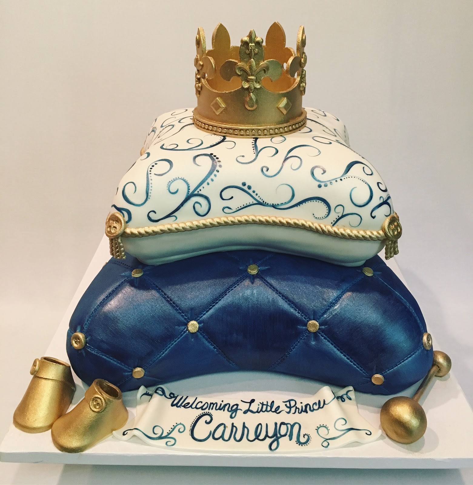 Mymonicakes Royal Prince Pillow Cake With Fondant Crown