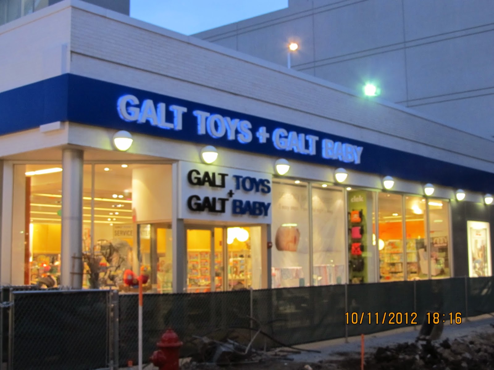 Trip to the Mall Westfield Old Orchard (Skokie, IL)