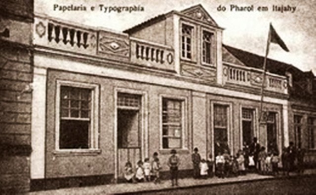 Clube Dos Entas Itajai PrÉdios HistÓricos De ItajaÍ I