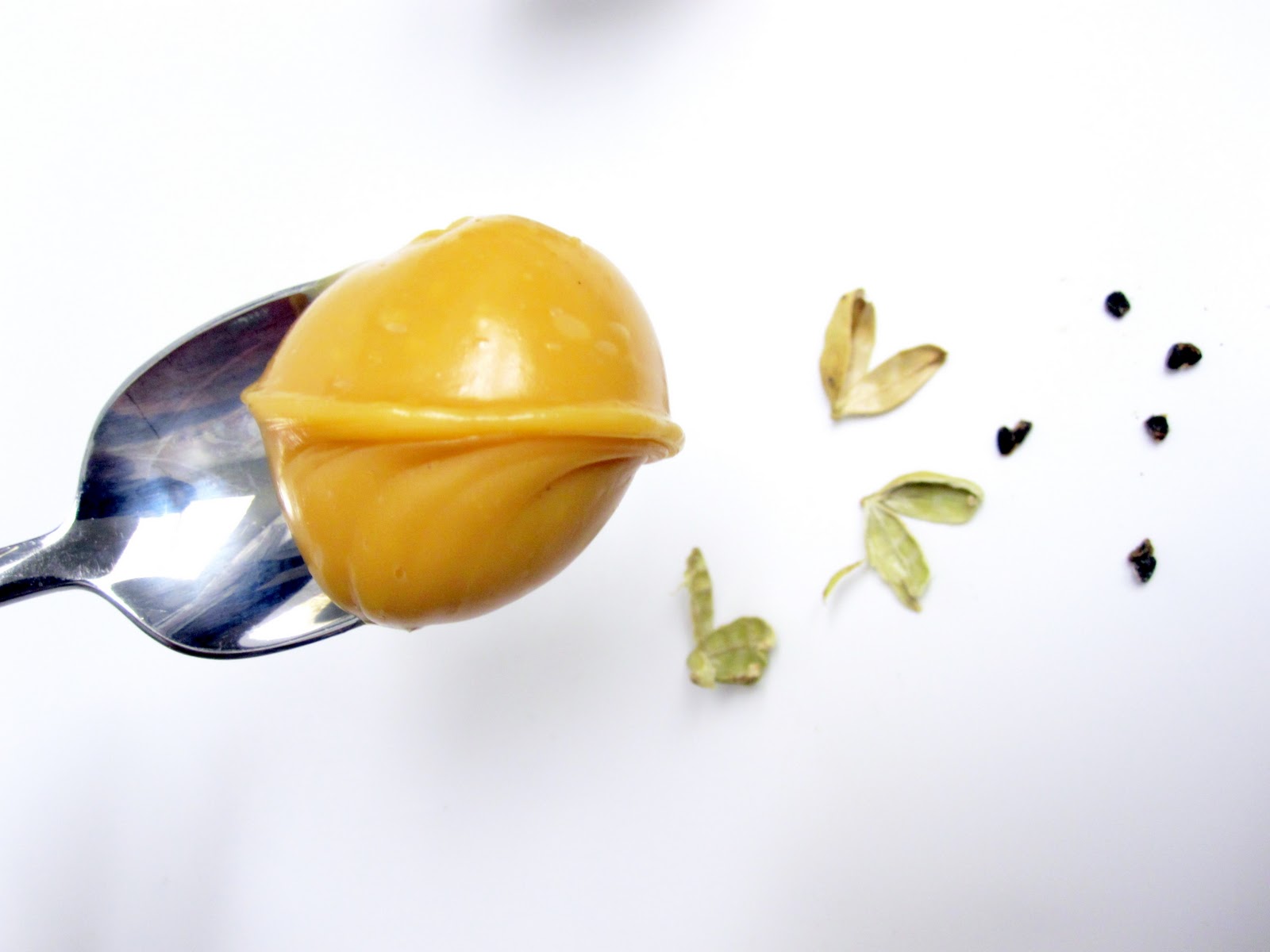 Magpie's Recipes Cardamom Dulce De Leche in 15 minutes ( Microwave