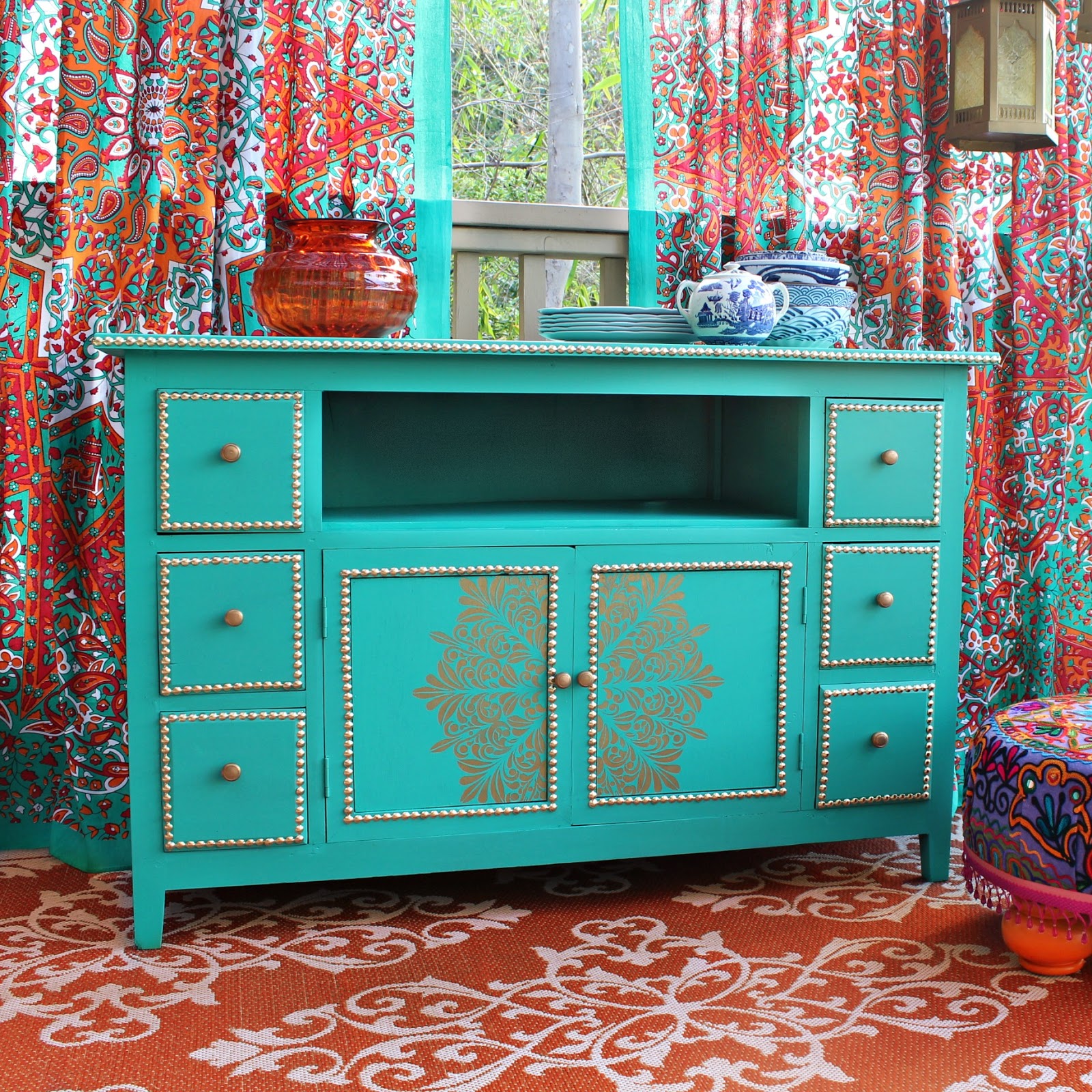 Mark Montano: Outdoor Cabinet DIY