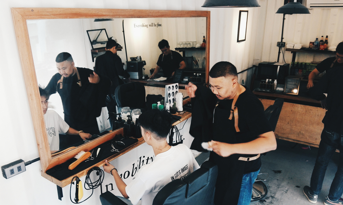 PURVEYR Quality and Café resides in a Container Van in Pampanga