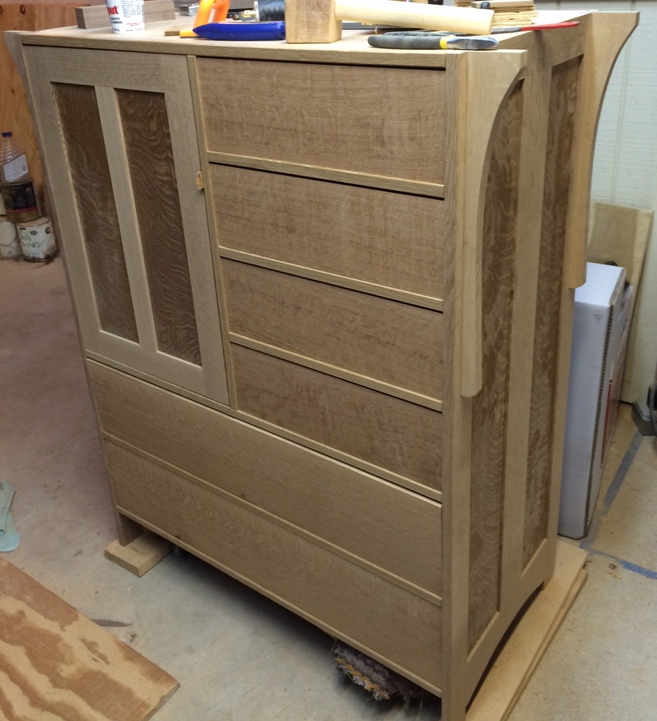 Felix Enterprises' Woodworking Projects Dresser, Part 2 Dresser