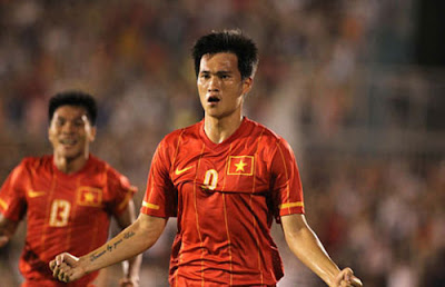 Le Cong Vinh : Vietnam Football Team (3)