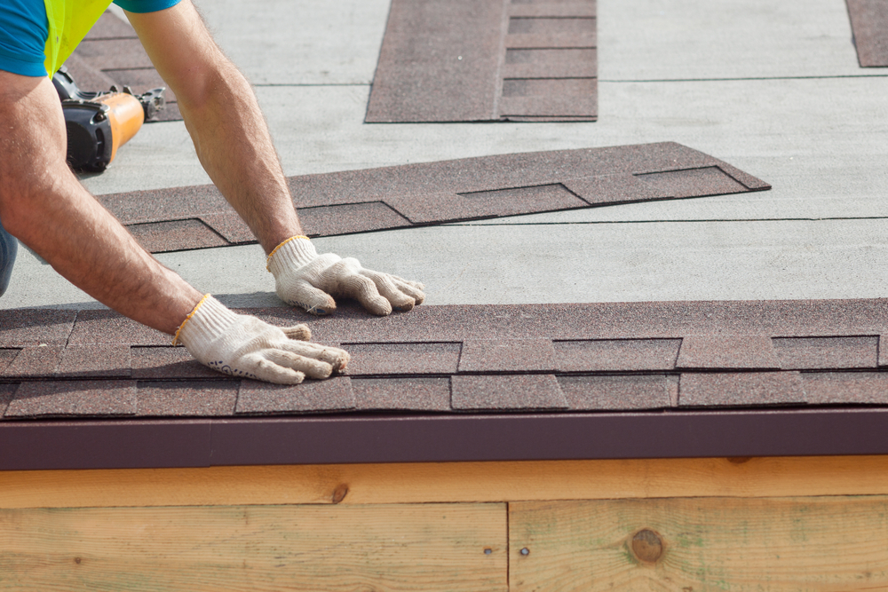 4 Factors Affecting the Lifespan of Your Asphalt Roof