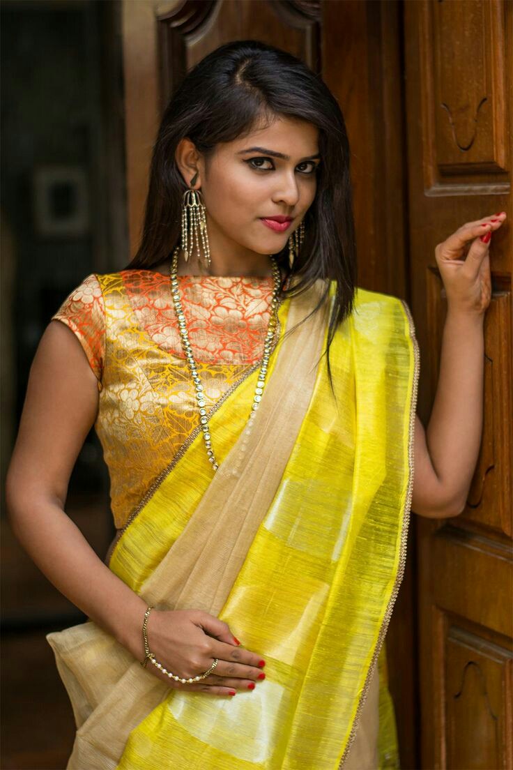 Aggregate more than 159 fancy saree blouse neck designs super hot