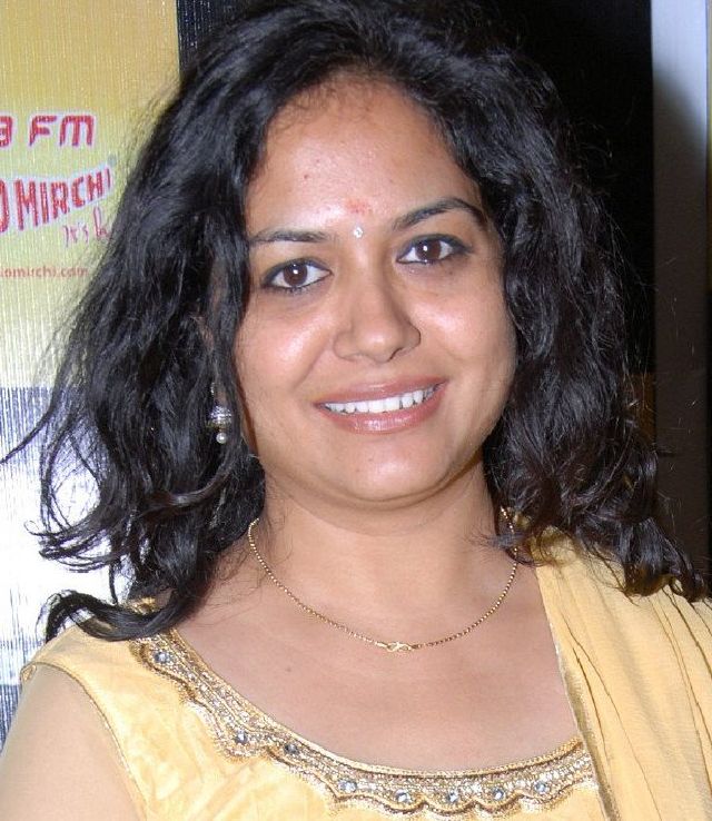 Singer Sunitha Smiling Face Closeup Stills