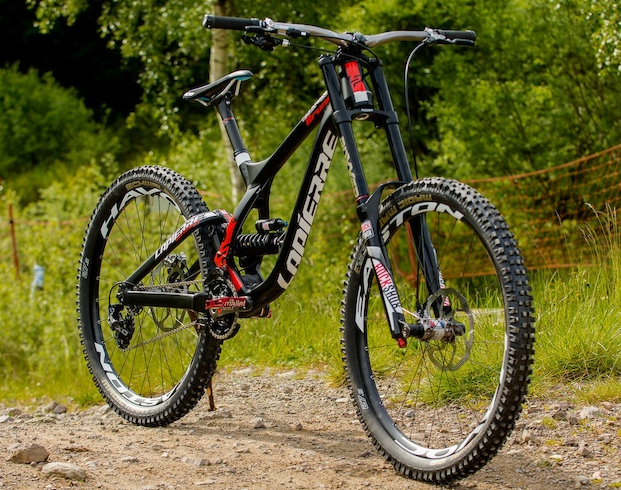 Lapierre DH Team Review 2015 | Cycle Realease