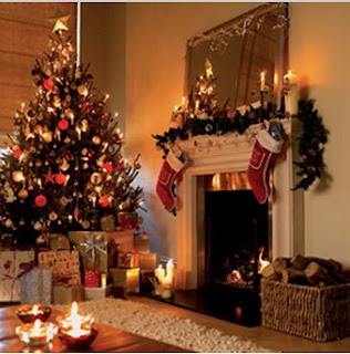 arreglos navideños para la casa, decorar la casa en navidad, como decorar la casa en navidad, como decorar el hogar en navidad, como decorar la sala de estar en navidad, árbol de navidad, pinito de navidad, decoración del árbol de navidad, casa navideña, casa con decoración navideña