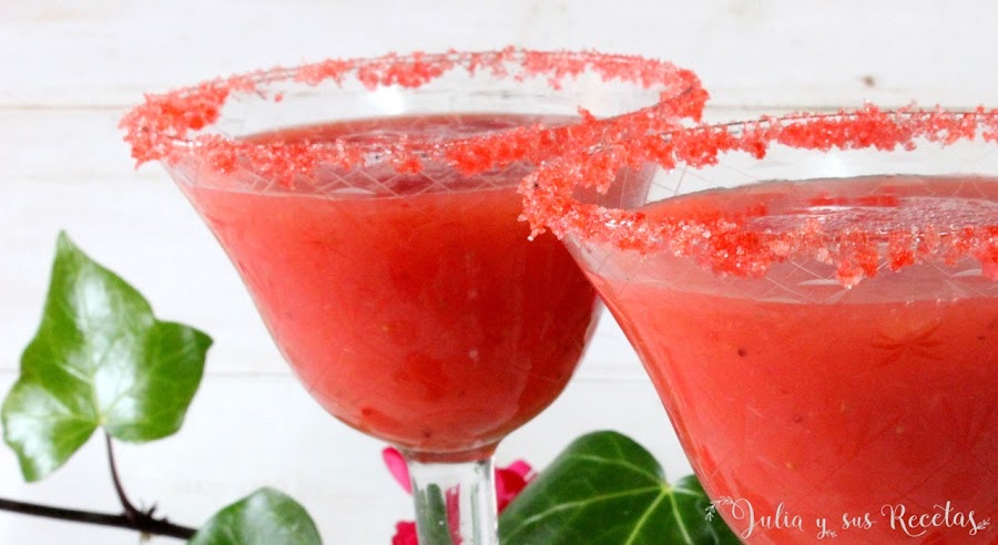Daiquiri de fresas con ginebra de fresas