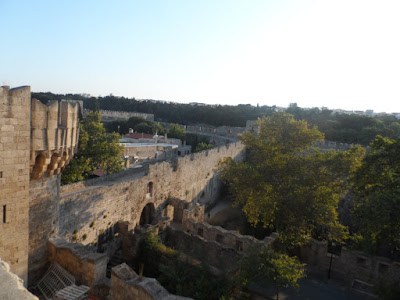 Viagem Grécia – 4º dia (Colosso de Rhodes, Palácio Grand Master e Cidade Medieval)