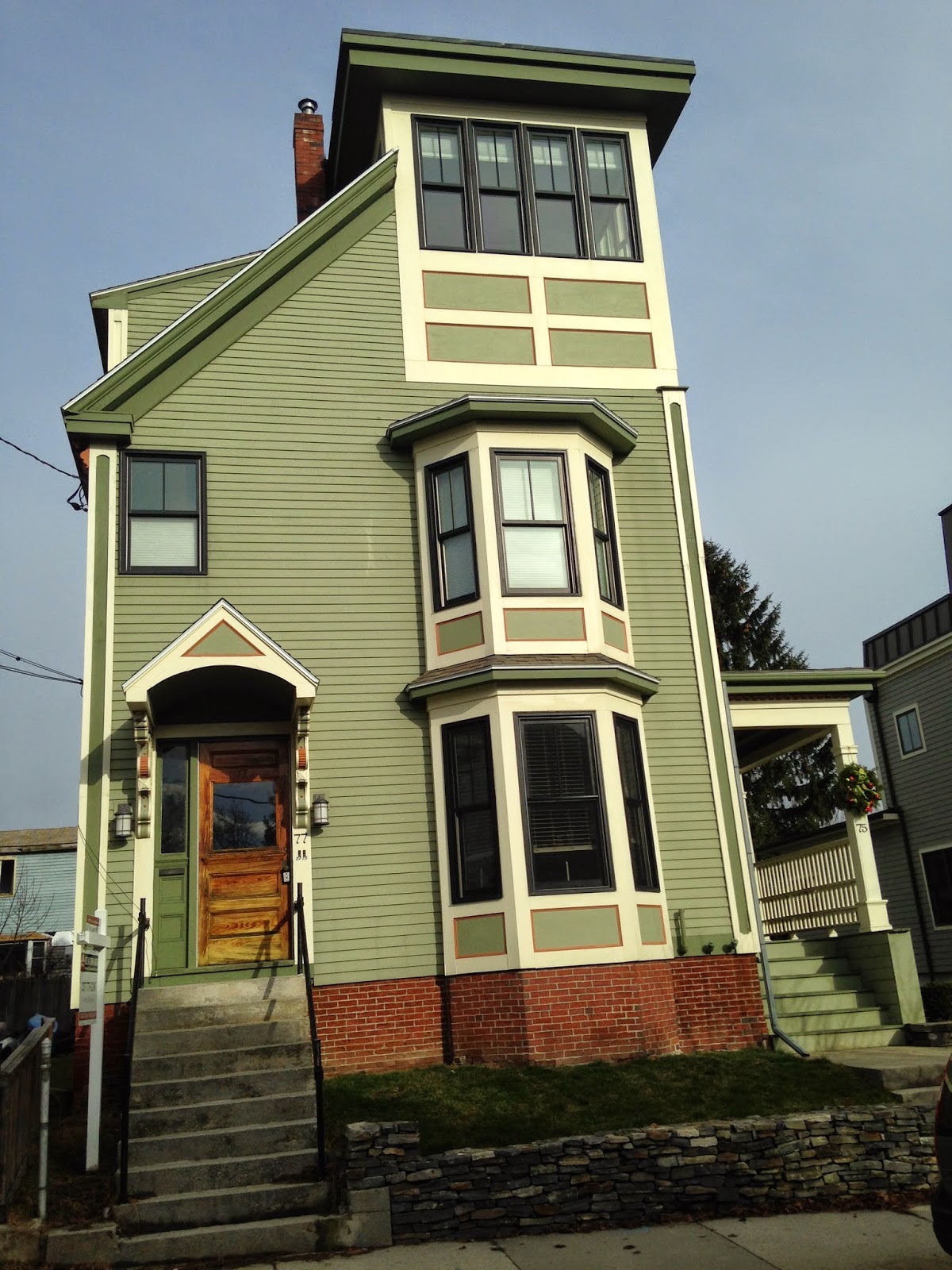 autoliterate American Houses Munjoy Hill, Portland, Maine.