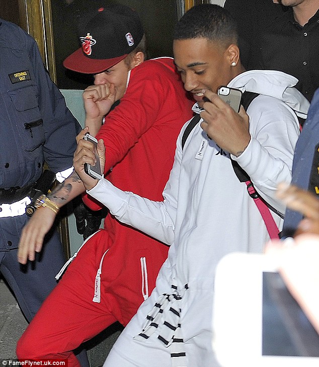 Justin Bieber Greece Απριλίου 2013