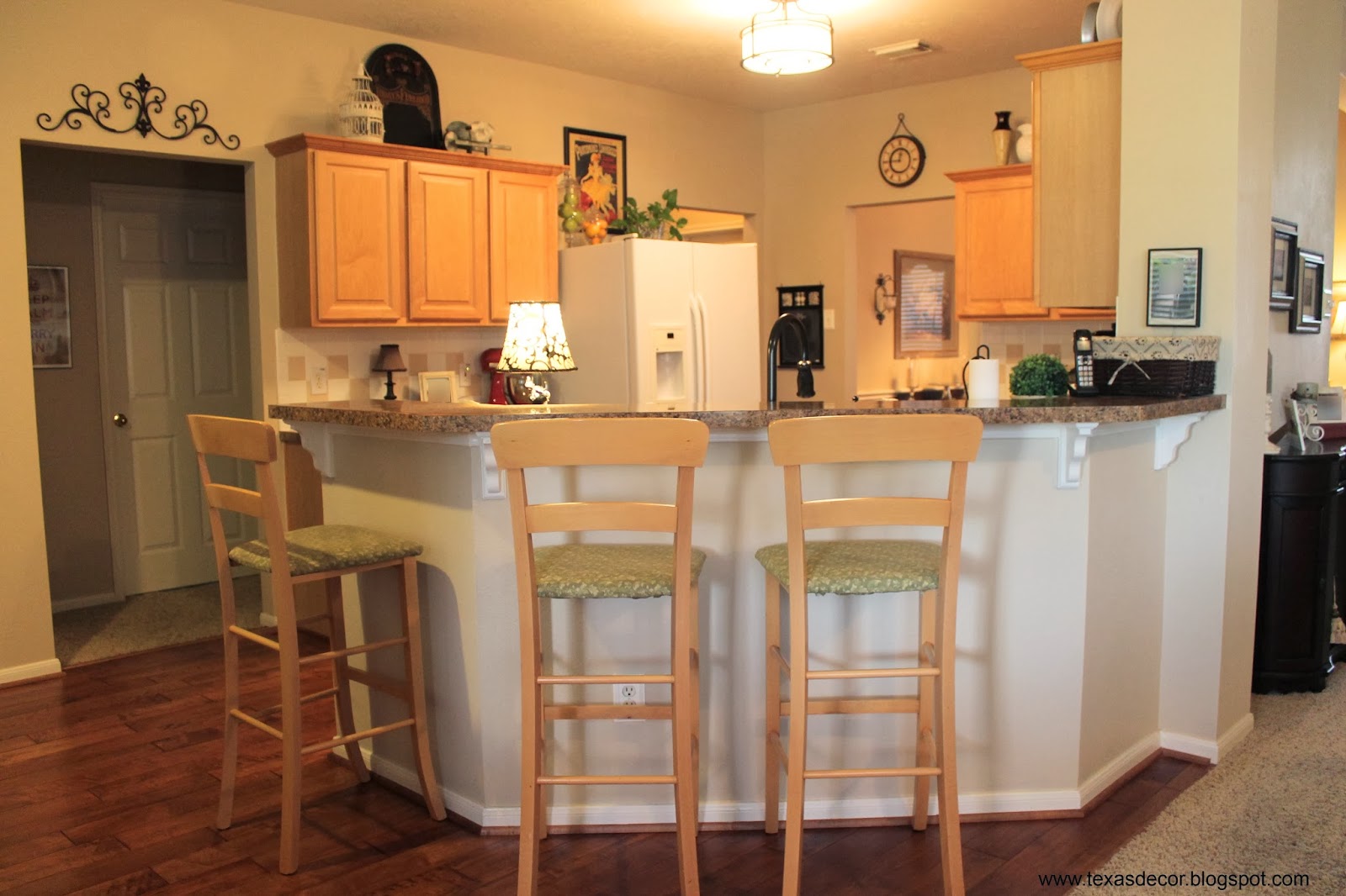 Texas Decor The Big Kilim Beige Paint Reveal