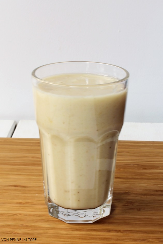 Penne im Topf: Banane - Mandel - Drink