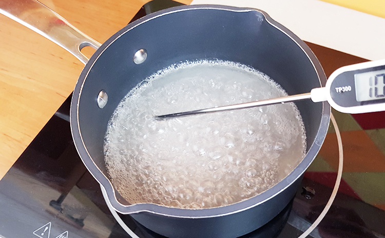Sirop de sucre pour meringue