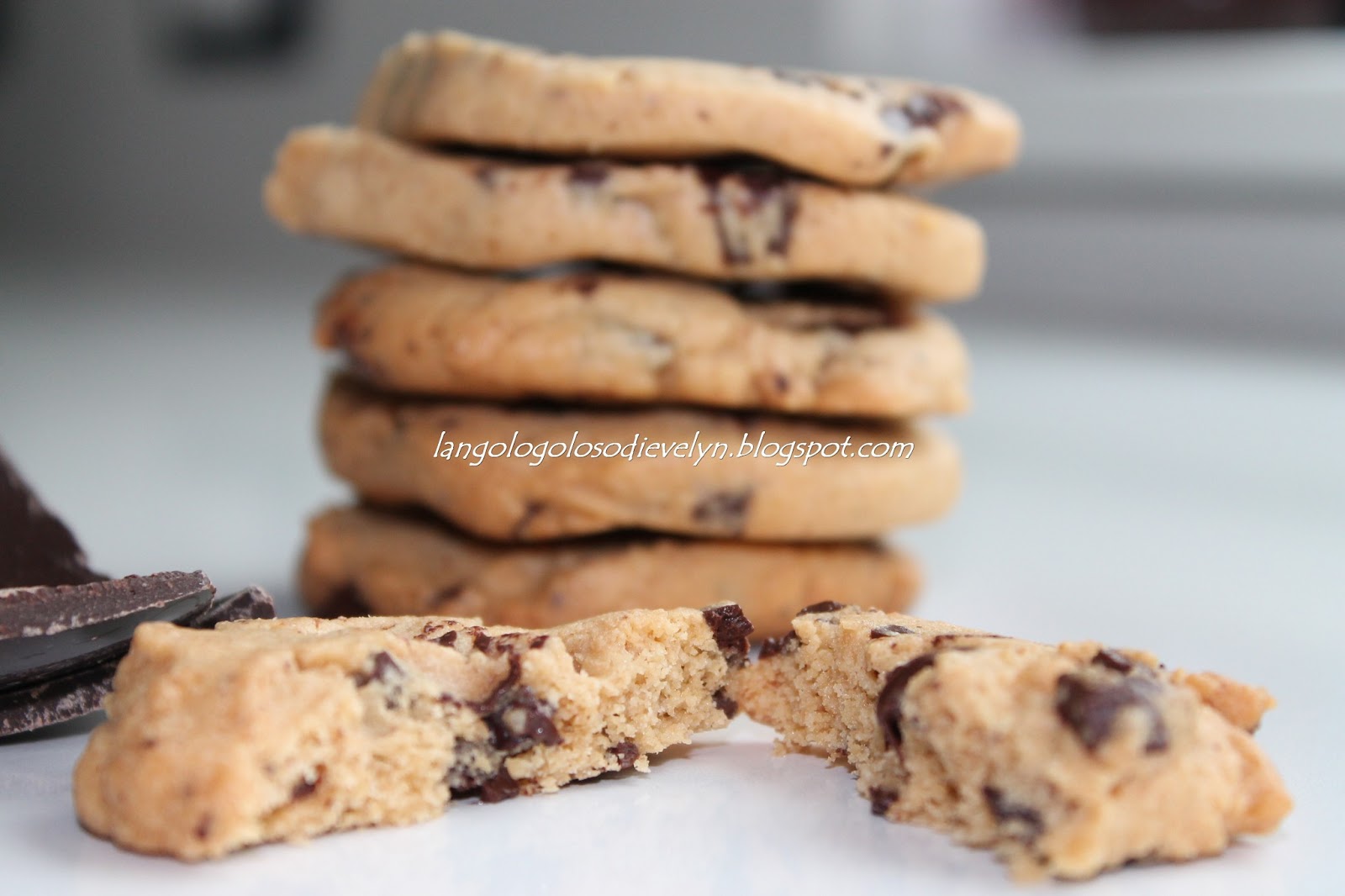 biscotti al burro d'arachidi e cioccolato...[attenzione, prima di consumarli, consultare il medico, possono creare dipendenza!]