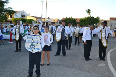 DESFILE CÍVICO MARCA O DIA DE ANIVERSÁRIO DE 141 ANOS DA CIDADE DE MACAU