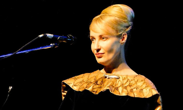 Lisa Gerrard Lisa Gerrard