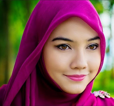 Cantik Alami Dari Hati Setiap Hari Dengan Hijab Dan Herbal ...