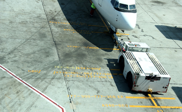 Marquage au sol à San Francisco Airport 