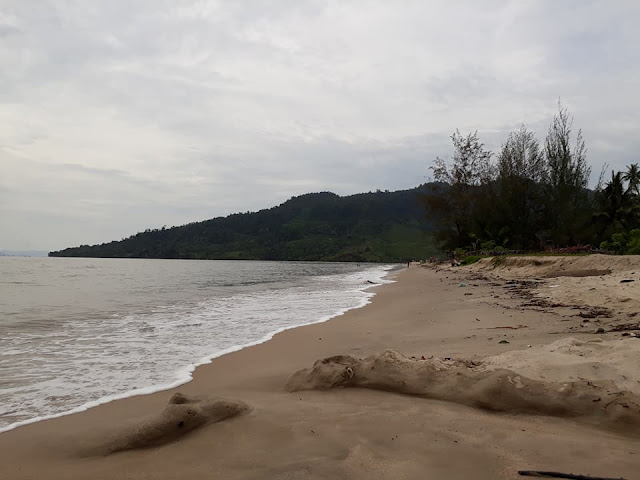 Menjelajah dan Menelusuri Destinasi Lokasi Wisata Pantai Pandan Sibolga, Pantai Bosur, Kalangan, Hajoran dan Hollywood Family Adventure di Daerah Tapanuli Tengah Sibolga Sumatera Utara Indonesia Pantai Pandan Sibolga