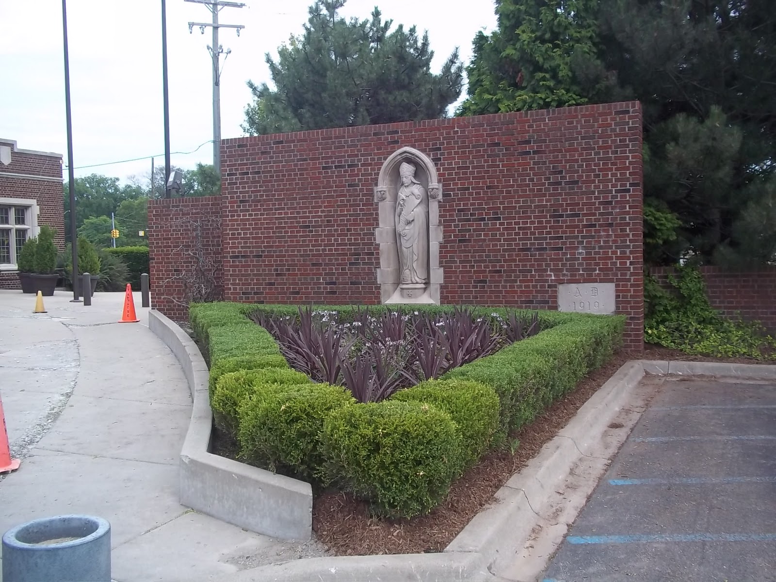 Journey to the Catholic Churches of Detroit. St. AmbroseGrosse Pointe
