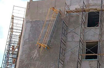 Albañil cae de doce metros de alto; no contaba con medidas de seguridad; clausuran obra en construcción