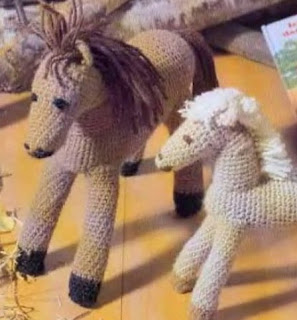 PATRON GRATIS CABALLO AMIGURUMI 