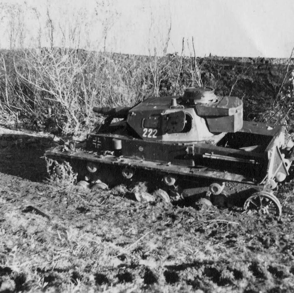 13 танков на 7 рот. 13 Танковая дивизия вермахта PZ IV. 13 Танковая дивизия вермахта танки. 11 Танковая дивизия вермахта. 13 Танковая дивизия вермахта.