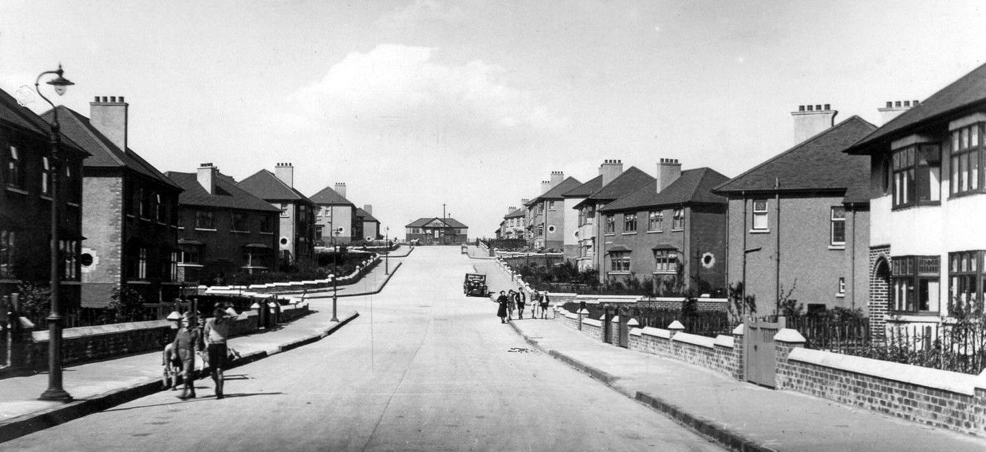 Tour Scotland Old Photograph Hillsburgh Road Garrowhill Glasgow Scotland