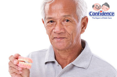 Cara Merawat Gigi Pada Lansia