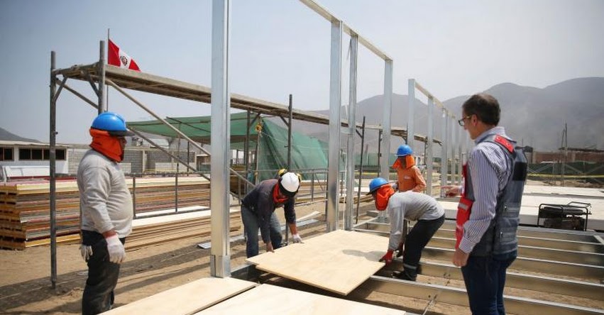 MINEDU instala 9 aulas prefabricadas para 200 alumnos en Pampa Pacta - www.minedu.gob.pe MINEDU instala 9 aulas prefabricadas para 200 alumnos en Pampa Pacta - www.minedu.gob.pe