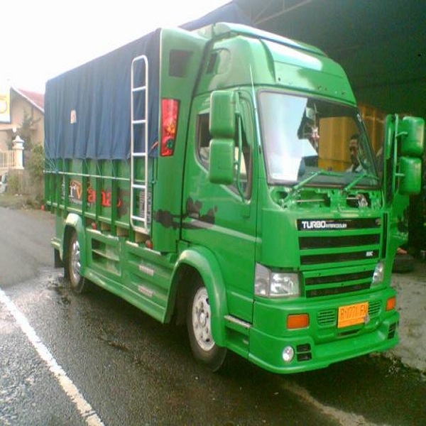 Gambar foto gambar full variasi truk canter terbaru 