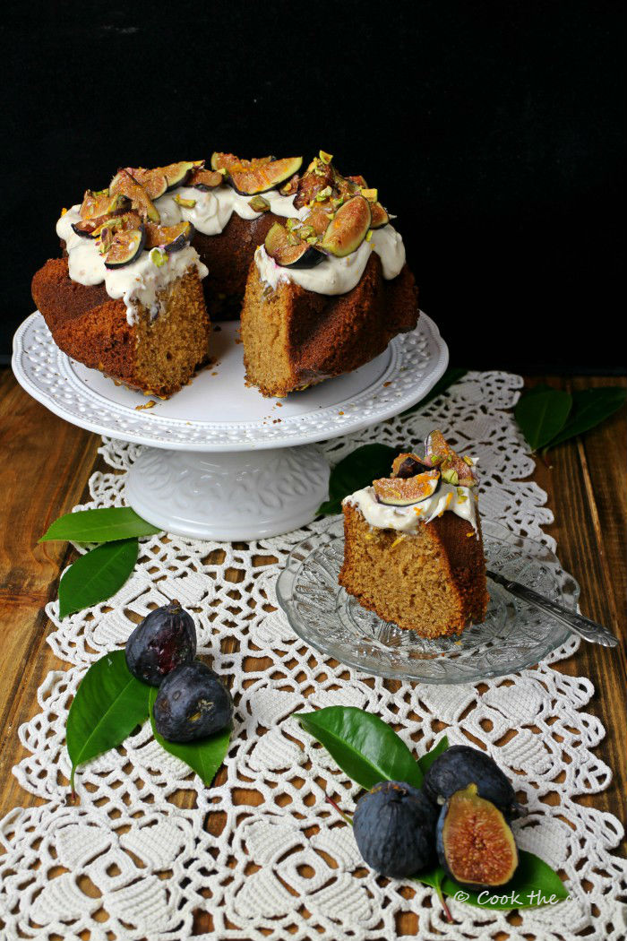 bizcocho-de-miel-higos-y-pistachos, honey-figs-and-pistachios-cake