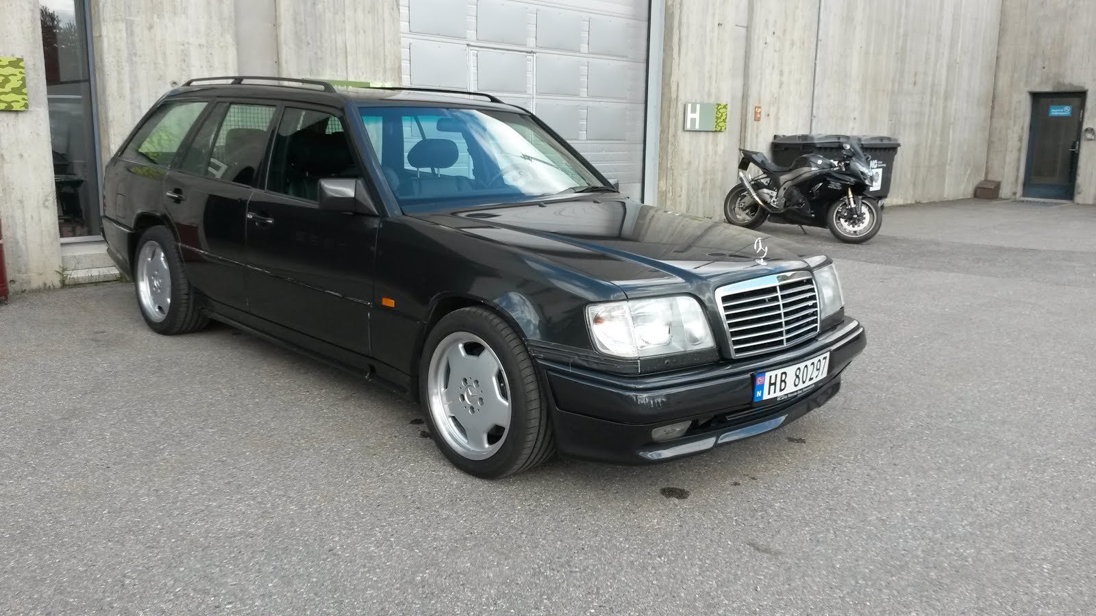 1995 Mercedes-Benz E36 AMG