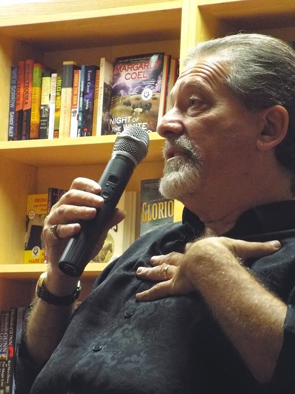 Kittling: Books: At The Poisoned Pen with Faye, Jonathan & Jesse Kellerman!