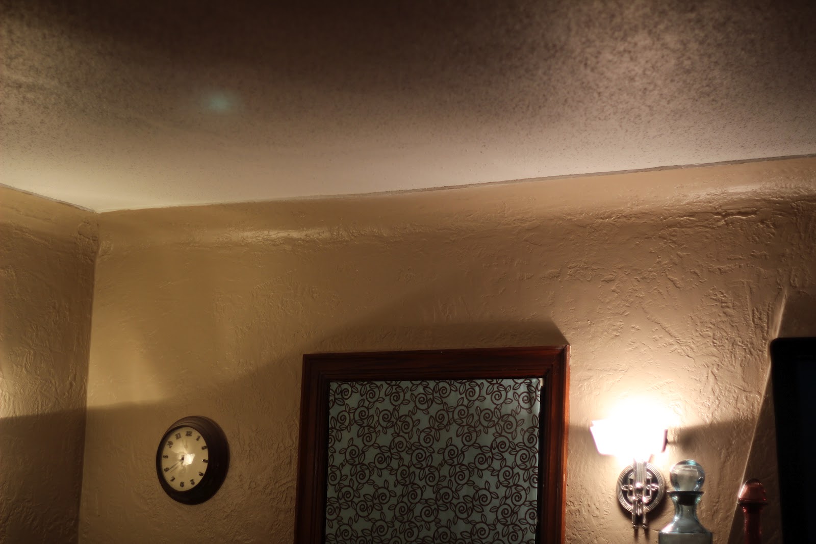 Women on a Mission: Mom Edition: CEILING HOLE DONE!