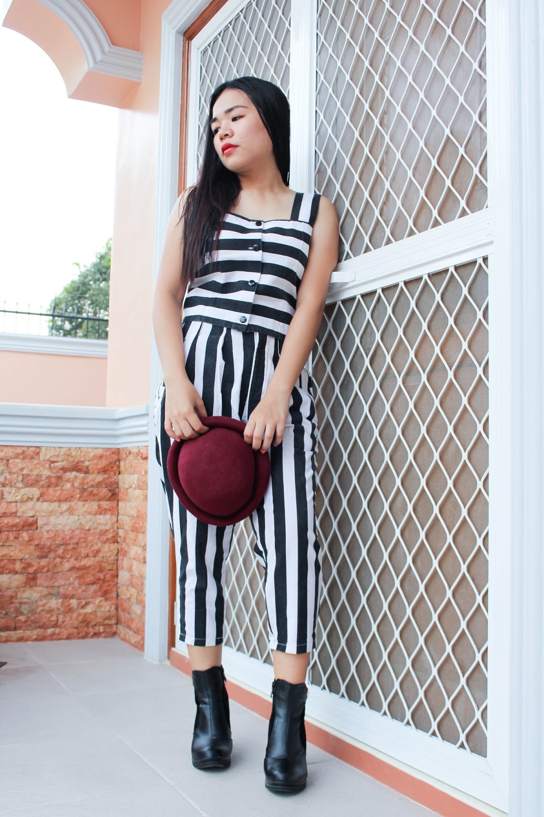 black and white two piece set