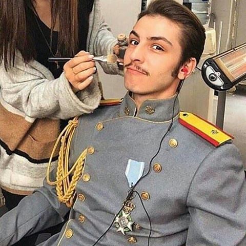 Leon Din Patria Mea Esti Tu Pictorial Imi Plac Serialele Turcesti Kanal D Facebook