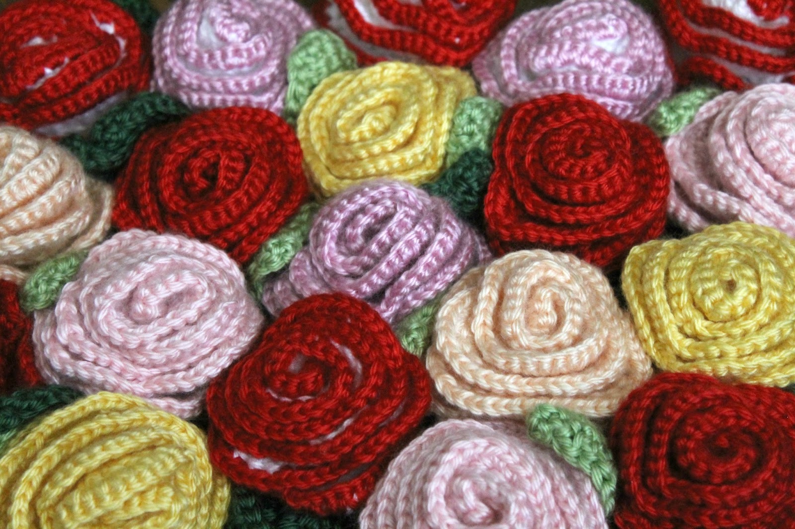 Crafts By Sarah Liz Blanket of Roses